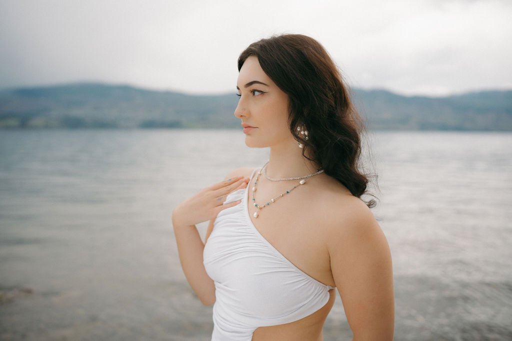 Blue Lagoon Pearl Charm Clasp Necklace